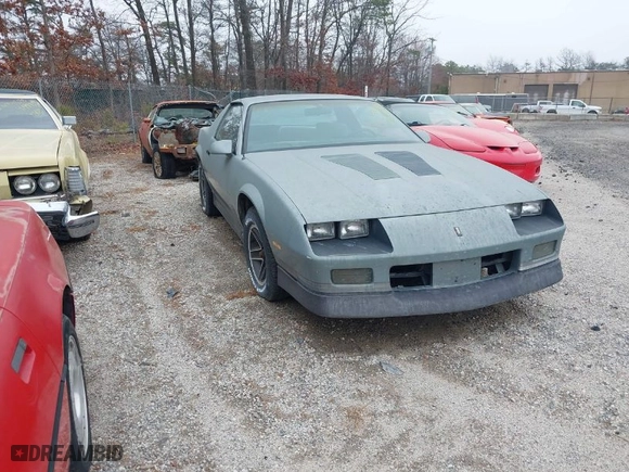 1985 Chevrolet Camaro Z28 Sport with VIN 1G1FP87HXFL442512, listed as a IAAI auction lot 41387610 with 136,000 mi miles. Bid and sale history available at carsss.com. Image 1.