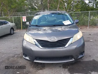 2011 Toyota Sienna LE AAS with VIN 5TDKK3DC0BS050227, listed as a IAAI auction lot 41931314 with 190,793 mi miles. Bid and sale history available at carsss.com. Image 12.