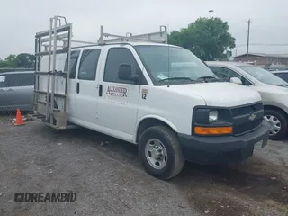 2007 Chevrolet Express Cargo z VIN 1GCGG25V371174398, wystawiony jako IAAI lot #42548753 z przebiegiem 120 517 mil mil oraz . Historia ofert i sprzedaży dostępna na DreamBid. Obrazek 1.