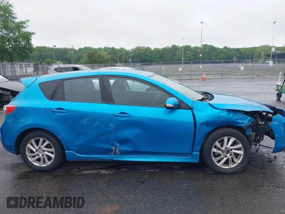 2010 Mazda 3 S Sport with VIN JM1BL1H59A1124866, listed as a IAAI auction lot 42221815 with 82,169 mi miles and . Bid and sale history available at DreamBid. Image 13.