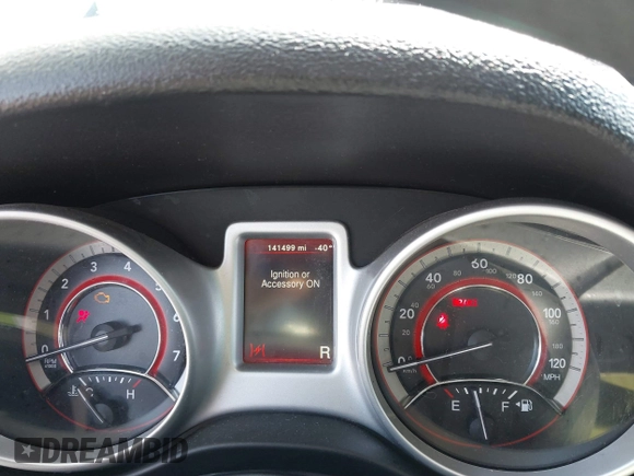 2017 Dodge Journey SE z VIN 3C4PDCAB2HT698940, wystawiony jako IAAI lot #41843176 z przebiegiem 141 499 mil mil oraz . Historia ofert i sprzedaży dostępna na DreamBid. Obrazek 7.