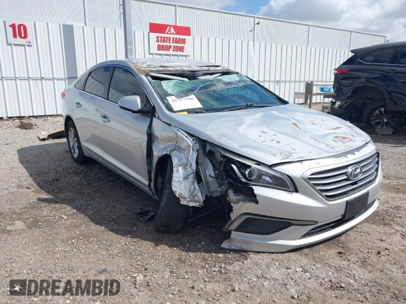 2016 Hyundai Sonata SE with VIN 5NPE24AF9GH373139, listed as a IAAI auction lot 41757308 with 103,699 mi miles and . Bid and sale history available at carsss.com. Image 1.