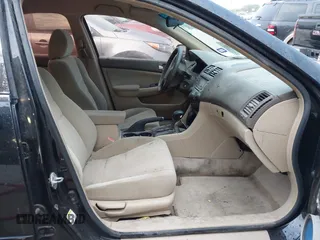 2007 Honda Accord LX SE с VIN 1HGCM56397A226852, выставлен на аукционе IAAI как лот 42577505 с пробегом 203 675 миль миль и . История ставок и продаж доступна на DreamBid. Изображение 5.