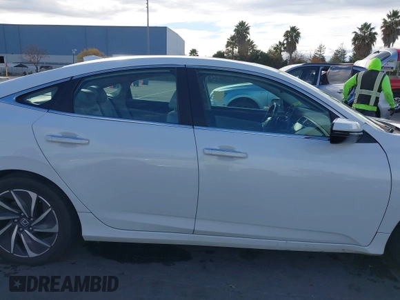 2021 Honda Insight Touring with VIN 19XZE4F97ME007837, listed as a IAAI auction lot 38425393 with 109,180 mi miles and . Bid and sale history available at carsss.com. Image 13.