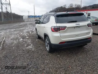 2021 Jeep Compass Limited with VIN 3C4NJCCB9MT597434, listed as a IAAI auction lot 41580549 with 51,549 mi miles. Bid and sale history available at carsss.com. Image 3.