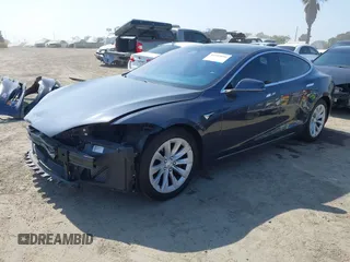 2019 Tesla Model S 75D with VIN 5YJSA1E25KF304371, listed as a IAAI auction lot 42349856 with 64,788 mi miles and . Bid and sale history available at DreamBid. Image 21.