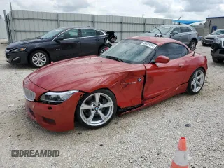 2015 BMW Z4 sDrive35i with VIN WBALM7C51FJ798977, listed as a Copart auction lot 49357184 with 55,895 mi miles and Salvage Title. Bid and sale history available at carsss.com. Image 1.