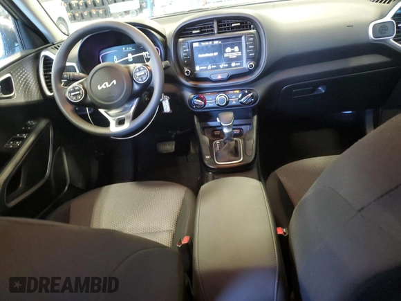 2025 Kia Soul LX with VIN KNDJ23AU5S7243802, listed as a Copart auction lot 54046585 with 11,984 mi miles and Clean Title. Bid and sale history available at DreamBid. Image 8.