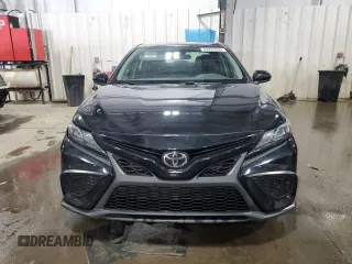 2021 Toyota Camry SE Nightshade with VIN 4T1G11AKXMU465459, listed as a Copart auction lot 43991835 with 0 mi miles and Non Repairable. Bid and sale history available at carsss.com. Image 5.