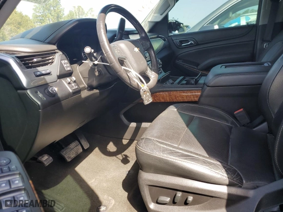 2018 Chevrolet Suburban Premier with VIN 1GNSCJKC0JR226427, listed as a Copart auction lot 45642655 with 118,421 mi miles and Salvage Title. Bid and sale history available at carsss.com. Image 7.