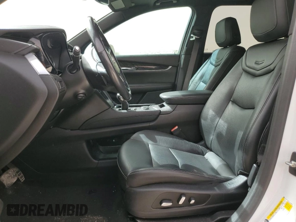 2020 Cadillac XT6 FWD Premium Luxury с VIN 1GYKPCRS3LZ108567, выставлен на аукционе Copart как лот 48582435 с пробегом 68 986 миль миль и Списание • Salvage title. История ставок и продаж доступна на DreamBid. Изображение 7.