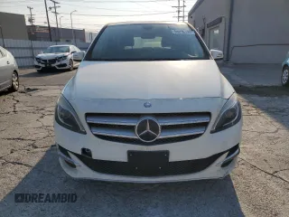 2014 Mercedes-Benz B Electric Drive with VIN WDDVP9AB6EJ003241, listed as a Copart auction lot 88018125 with 52,908 mi miles and Clean Title. Bid and sale history available at DreamBid. Image 5.