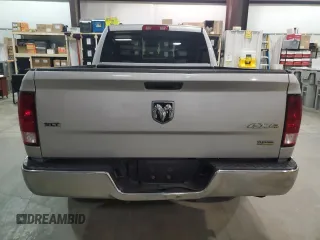 2018 Ram 1500 Big Horn z VIN 1C6RR7GGXJS307181, wystawiony jako Copart lot #53667355 z przebiegiem 116 980 mil mil oraz Szkoda całkowita • Salvage title. Historia ofert i sprzedaży dostępna na DreamBid. Obrazek 6.
