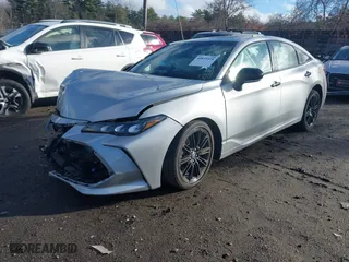 2022 Toyota Avalon Hybrid XSE Nightshade with VIN 4T1EA1AB3NU015824, listed as a IAAI auction lot 40835420 with NaN miles. Bid and sale history available at carsss.com. Image 22.
