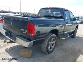 2006 Dodge Ram 1500 SLT with VIN 1D7HU18N46S718540, listed as a IAAI auction lot 41961455 with 204,070 mi miles. Bid and sale history available at carsss.com. Image 4.