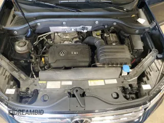 2021 Volkswagen Atlas SEL with VIN 1V2BP2CAXMC588304, listed as a Copart auction lot 53980394 with 41,743 mi miles and . Bid and sale history available at DreamBid. Image 12.