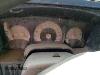 2008 Dodge Dakota z VIN 1D7HW32K58S571930, wystawiony jako Copart lot #69245074 z przebiegiem Nie podano mil oraz Szkoda całkowita • Salvage title. Historia ofert i sprzedaży dostępna na DreamBid. Obrazek 9.