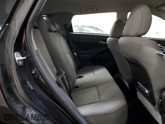 2012 Toyota Matrix S with VIN 2T1KE4EE1CC049207, listed as a Copart auction lot 70048714 with 142,880 mi miles and Clean title. Bid and sale history available at DreamBid. Image 10.