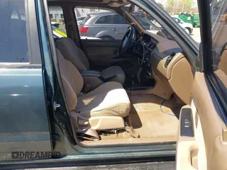 1998 Toyota 4Runner SR5 with VIN JT3HN86R3W0170519, listed as a IAAI auction lot 41894136 with 185,261 mi miles and . Bid and sale history available at DreamBid. Image 5.