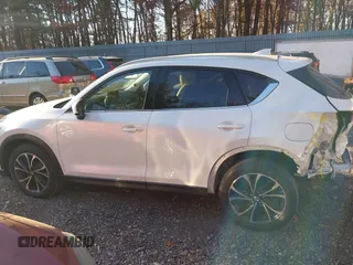 2023 Mazda CX-5 2.5 S Premium Plus Package with VIN JM3KFBEM2P0244281, listed as a IAAI auction lot 40820295 with 10,886 mi miles. Bid and sale history available at carsss.com. Image 14.