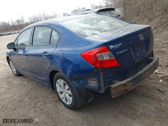 2012 Honda Civic Sdn LX with VIN 19XFB2F56CE053140, listed as a IAAI auction lot 41866000 with 124,126 mi miles. Bid and sale history available at carsss.com. Image 3.