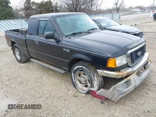 2004 Ford Ranger XL Fleet with VIN 1FTZR45E94PB64823, listed as a IAAI auction lot 41902016 with 244,903 mi miles. Bid and sale history available at carsss.com. Image 1.