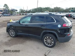 2019 Jeep Cherokee Latitude Plus with VIN 1C4PJLLN4KD119783, listed as a IAAI auction lot 41223282 with 84,917 mi miles. Bid and sale history available at carsss.com. Image 14.