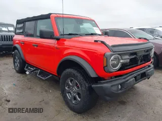 2021 Ford Bronco with VIN 1FMDE5BH3MLB09197, listed as a IAAI auction lot 41430920 with 43,579 mi miles. Bid and sale history available at carsss.com. Image 1.
