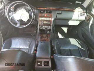 2001 Mercedes-Benz E-Class AWD with VIN WDBJF82J81X047632, listed as a Copart auction lot 72500514 with 149,635 mi miles and Non Repairable. Bid and sale history available at carsss.com. Image 8.
