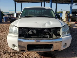 2004 Nissan Titan SE z VIN 1N6AA06AX4N578176, wystawiony jako Copart lot #60174465 z przebiegiem 202 545 mil mil oraz Szkoda całkowita • Salvage title. Historia ofert i sprzedaży dostępna na DreamBid. Obrazek 5.