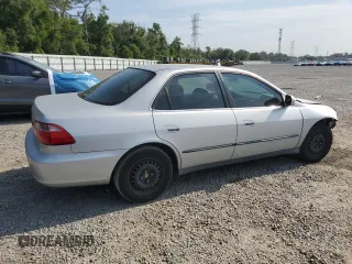 1999 Honda Accord LX z VIN 1HGCG5647XA024074, wystawiony jako Copart lot #56057575 z przebiegiem Nie podano mil oraz Szkoda całkowita • Salvage title. Historia ofert i sprzedaży dostępna na DreamBid. Obrazek 3.