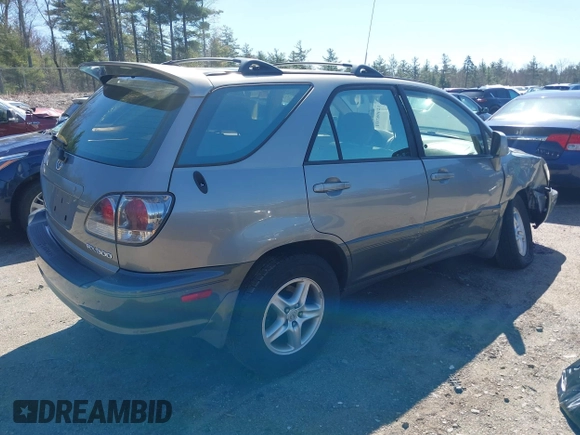 2003 Lexus RX 300 with VIN JTJHF10U830309744, listed as a IAAI auction lot 42098701 with 90,068 mi miles. Bid and sale history available at carsss.com. Image 4.