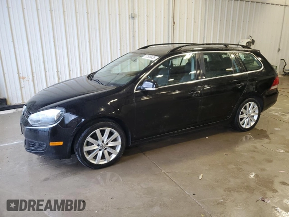2013 Volkswagen Jetta SportWagen S with VIN 3VWPP7AJ2DM640379, listed as a Copart auction lot 52508435 with 161,789 mi miles and Non Repairable. Bid and sale history available at carsss.com. Image 1.