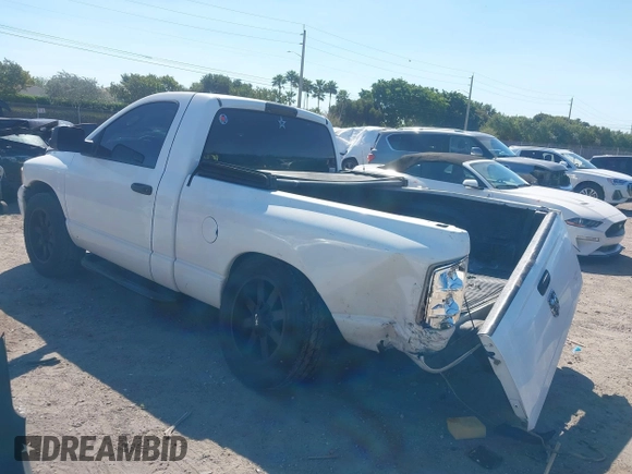 2005 Dodge 1500 ST with VIN 1D7HA16K15J646654, listed as a IAAI auction lot 41813148 with 170,149 mi miles. Bid and sale history available at carsss.com. Image 3.