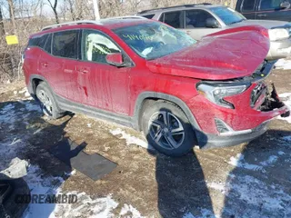 2021 GMC Terrain SLT z VIN 3GKALPEVXML336194, wystawiony jako IAAI lot #41404005 z przebiegiem 48 059 mil mil oraz . Historia ofert i sprzedaży dostępna na DreamBid. Obrazek 1.