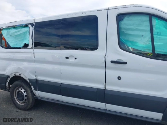 2016 Ford Transit Wagon XL with VIN 1FMZK1ZM7GKA13805, listed as a IAAI auction lot 41548308 with NaN miles. Bid and sale history available at carsss.com. Image 18.