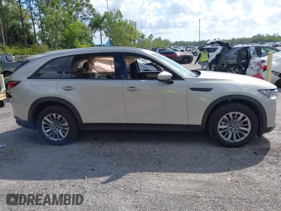2024 Mazda CX-90 3.3 Turbo Preferred with VIN JM3KKBHD9R1186934, listed as a IAAI auction lot 41806531 with 9,751 mi miles. Bid and sale history available at carsss.com. Image 14.