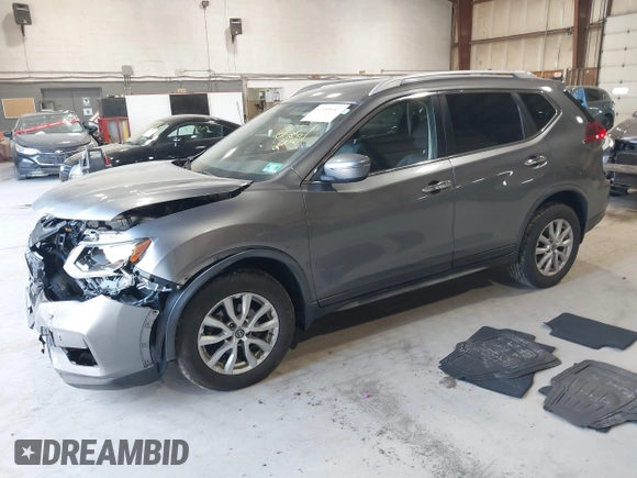 2018 Nissan Rogue SV z VIN JN8AT2MV4JW344365, wystawiony jako IAAI lot #42145147 z przebiegiem 95 634 mil mil oraz . Historia ofert i sprzedaży dostępna na DreamBid. Obrazek 17.