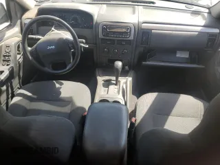 2003 Jeep Grand Cherokee Laredo with VIN 1J4GX48S83C504543, listed as a Copart auction lot 52723835 with 220,574 mi miles and Clean Title. Bid and sale history available at carsss.com. Image 8.