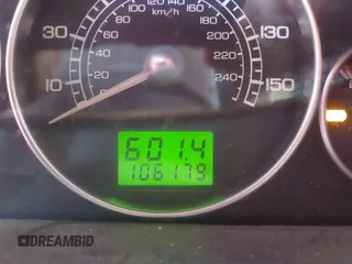 2007 Jaguar X-Type z VIN SAJWA51A57WJ26388, wystawiony jako IAAI lot #41166569 z przebiegiem 106 179 mil mil oraz . Historia ofert i sprzedaży dostępna na DreamBid. Obrazek 7.