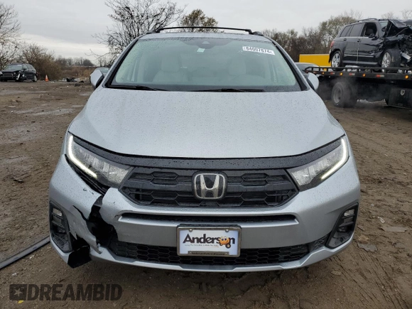 2025 Honda Odyssey EX-L with VIN 5FNRL6H66SB019828, listed as a Copart auction lot 84007874 with 1,425 mi miles and Salvage Title. Bid and sale history available at carsss.com. Image 5.