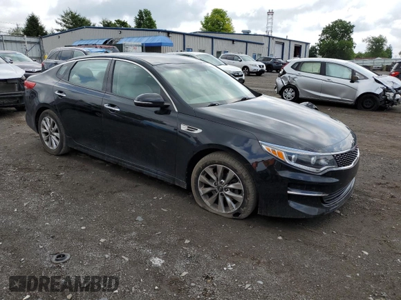 2017 Kia Optima EX with VIN 5XXGU4L3XHG143659, listed as a Copart auction lot 59773115 with 66,001 mi miles and Salvage title. Bid and sale history available at DreamBid. Image 4.