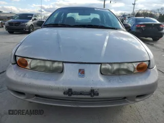 2000 Saturn SL with VIN 1G8ZH5285YZ230599, listed as a Copart auction lot 42386685 with 328,710 mi miles and Clean Title. Bid and sale history available at carsss.com. Image 5.