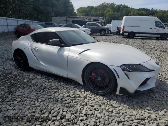 2020 Toyota GR Supra 3.0 with VIN WZ1DB4C06LW025616, listed as a Copart auction lot 72152934 with 0 mi miles and Salvage Title. Bid and sale history available at carsss.com. Image 4.