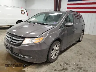 2016 Honda Odyssey SE with VIN 5FNRL5H3XGB101259, listed as a Copart auction lot 47296325 with 121,743 mi miles and Salvage Title. Bid and sale history available at carsss.com. Image 1.