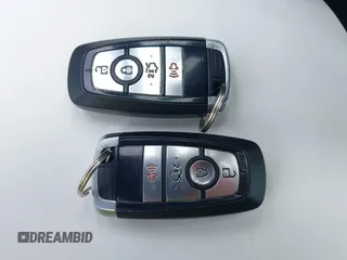 2017 Ford Fusion SE с VIN 3FA6P0H72HR219101, выставлен на аукционе IAAI как лот 42640322 с пробегом 50 396 миль миль и . История ставок и продаж доступна на DreamBid. Изображение 11.