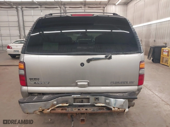 2001 Chevrolet Tahoe LS with VIN 1GNEK13T31J122690, listed as a IAAI auction lot 41824624 with 1 mi miles. Bid and sale history available at carsss.com. Image 17.