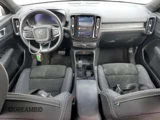 2023 Volvo XC40 Plus с VIN YV4ED3UL6P2958765, выставлен на аукционе Copart как лот 88494105 с пробегом 38 098 миль миль и Списание • Salvage title. История ставок и продаж доступна на DreamBid. Изображение 8.