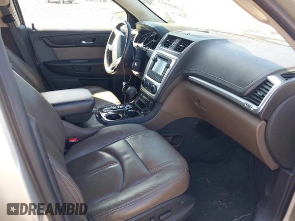 2014 GMC Acadia SLT z VIN 1GKKRRKD9EJ227860, wystawiony jako IAAI lot #41868843 z przebiegiem 67 395 mil mil oraz . Historia ofert i sprzedaży dostępna na DreamBid. Obrazek 5.