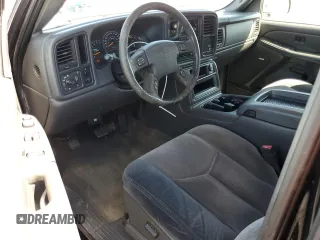 2004 GMC Sierra 1500 SLE with VIN 2GTEC19VX41275970, listed as a Copart auction lot 50577575 with 178,442 mi miles and Salvage Title. Bid and sale history available at DreamBid. Image 8.